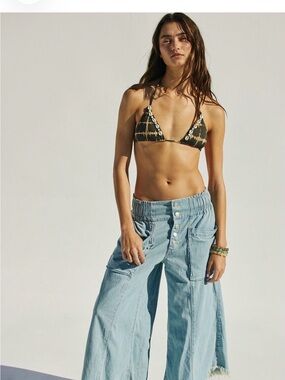 NWT WE THE FREE SUN SETTER PULL ON JEANS IN COLOR SUN BLEACH by Free People